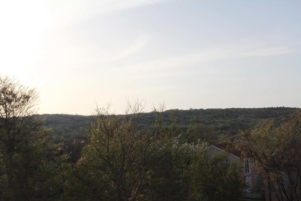 Apartments Bellator Šilo Екстериор снимка