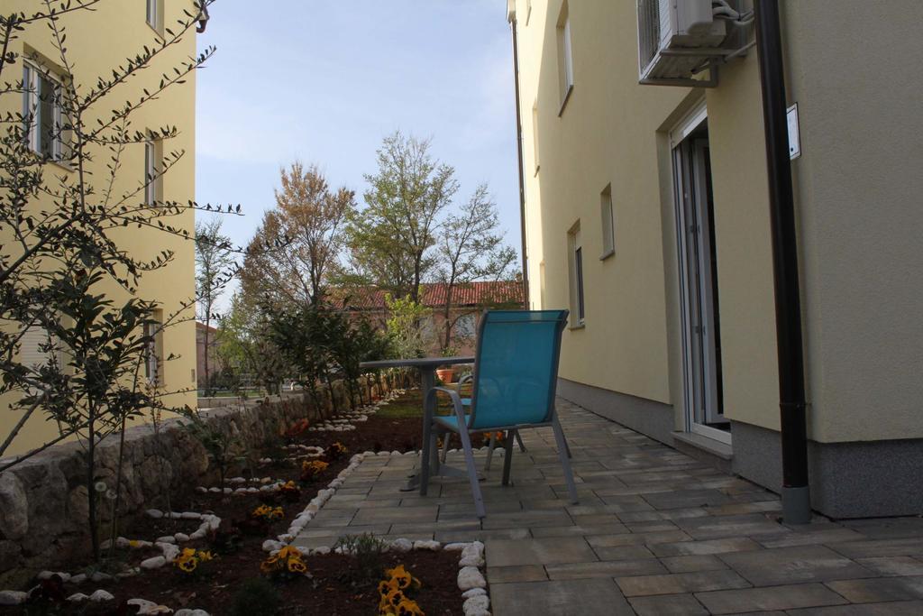 Apartments Bellator Šilo Екстериор снимка