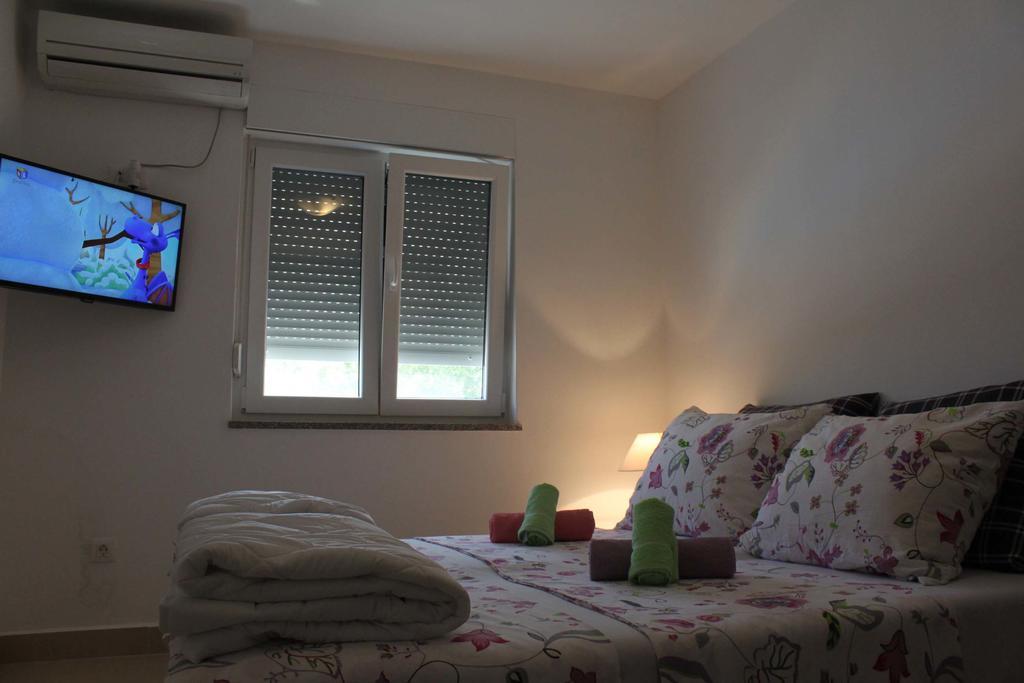 Apartments Bellator Šilo Екстериор снимка
