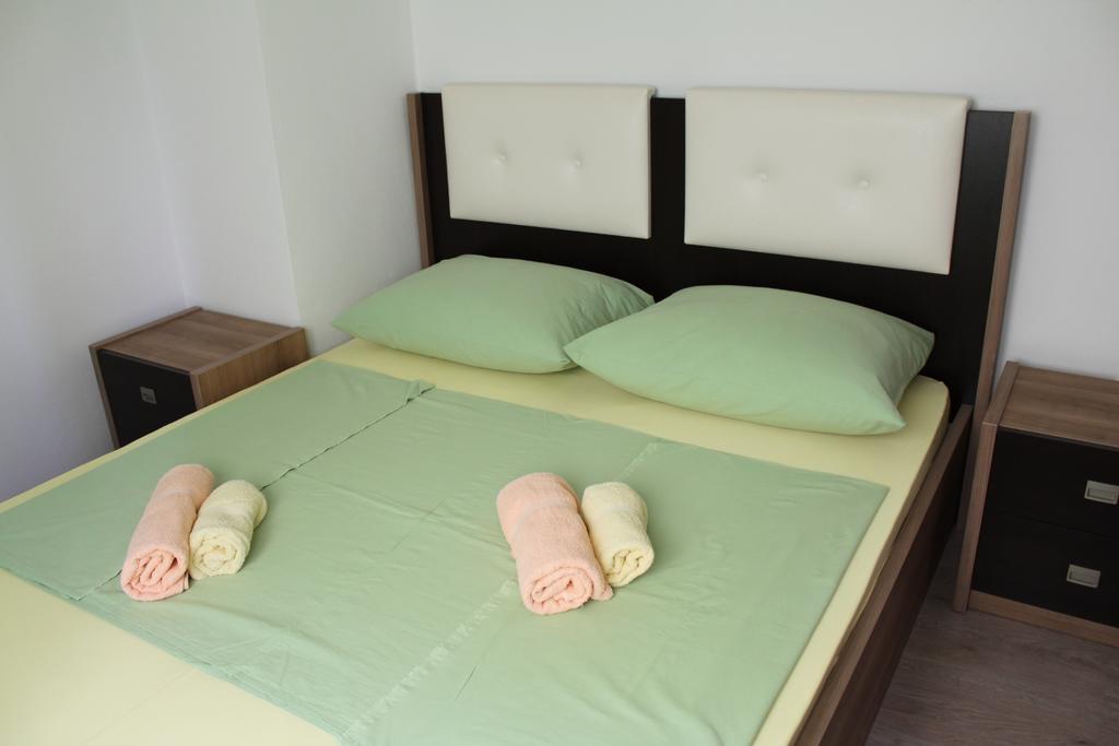 Apartments Bellator Šilo Екстериор снимка